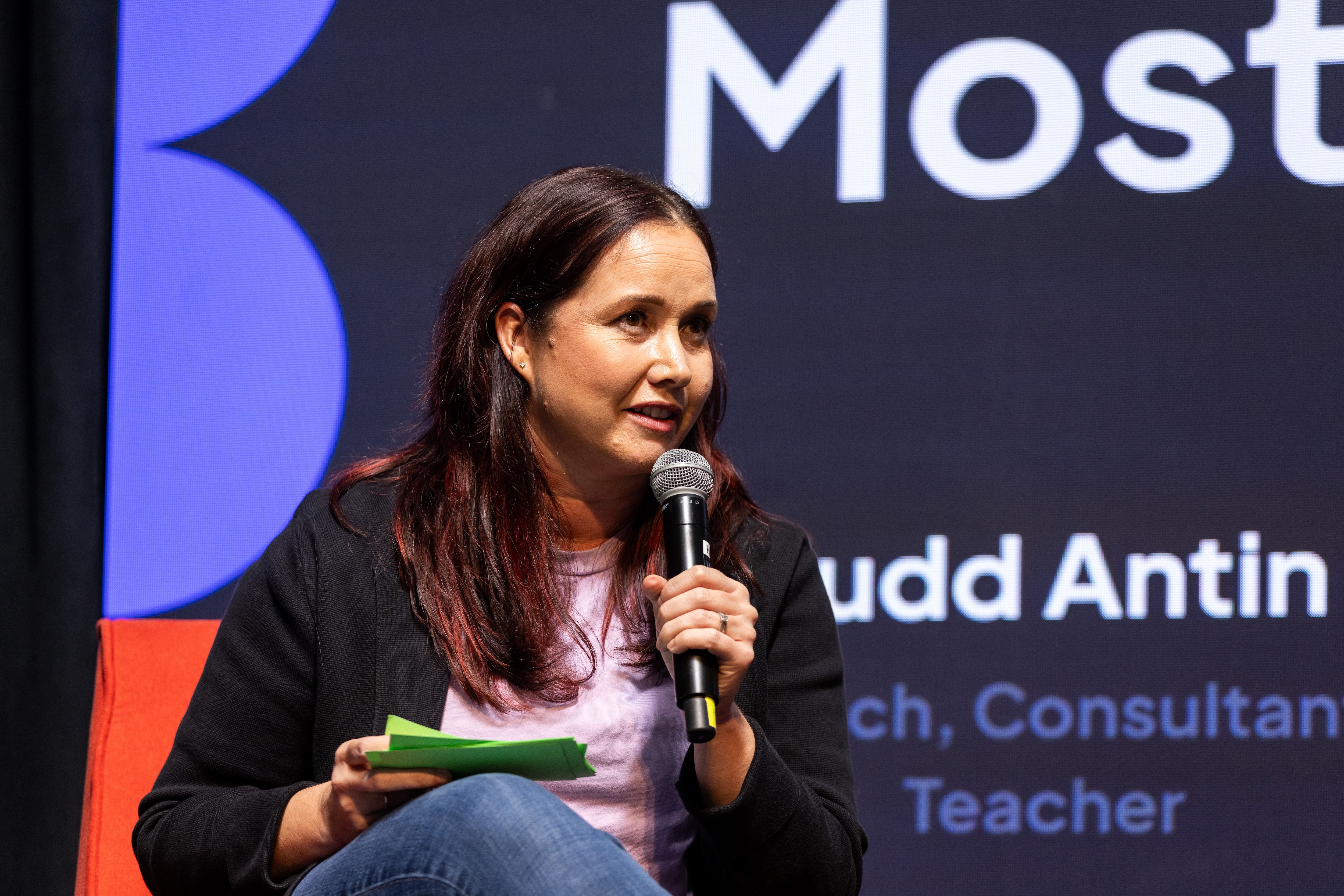 Alissa Lydon, Head of Product Marketing, Dovetail